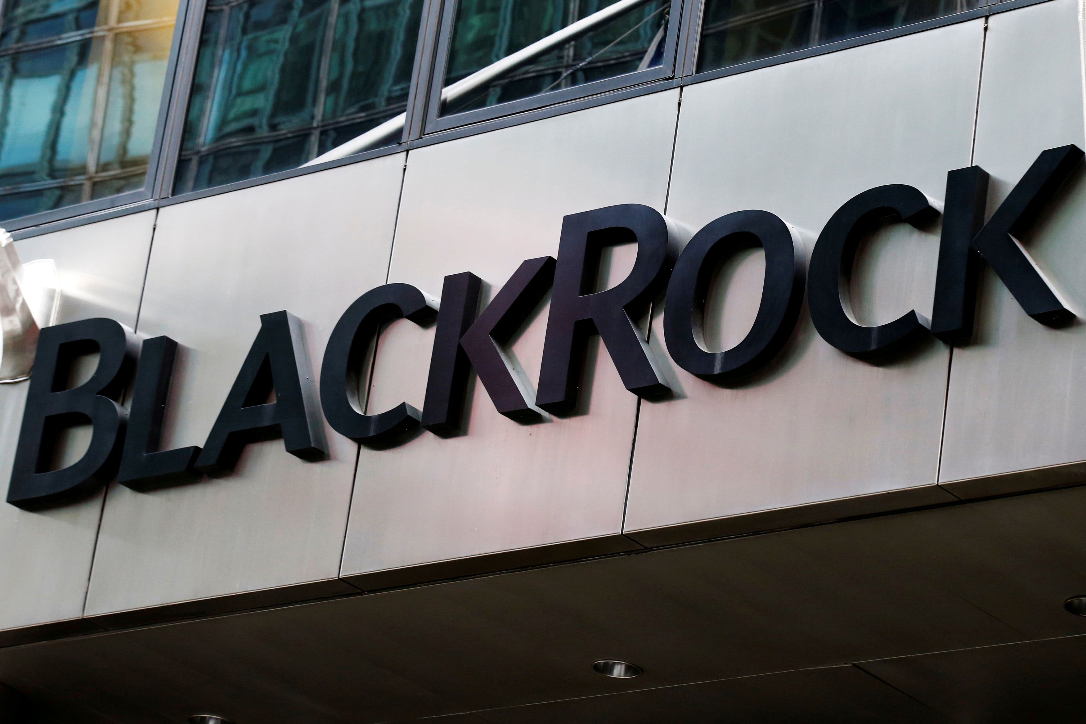 'A gift to investors': BlackRock says it's time to rethink bonds