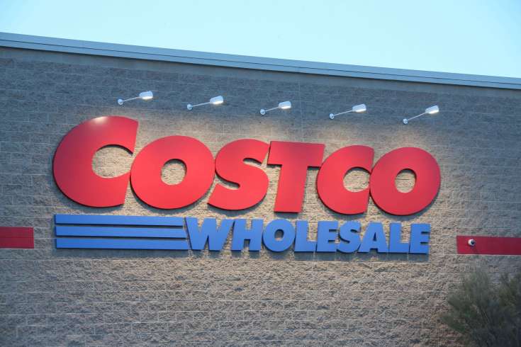 Costco’s December sales beat shows the Club holding is still the retailer to own 